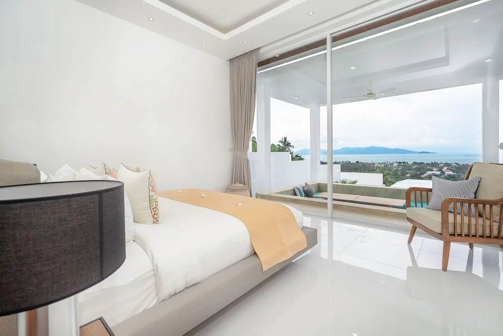 Villa Claire - Seaview Private Villa