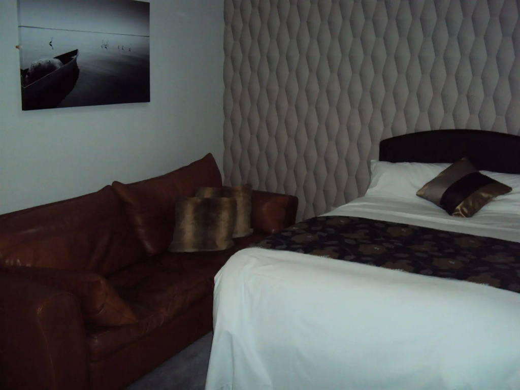 Jeffersons Hotel & Serviced Apartments