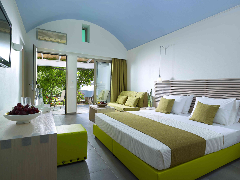 Kakkos Beach Hotel