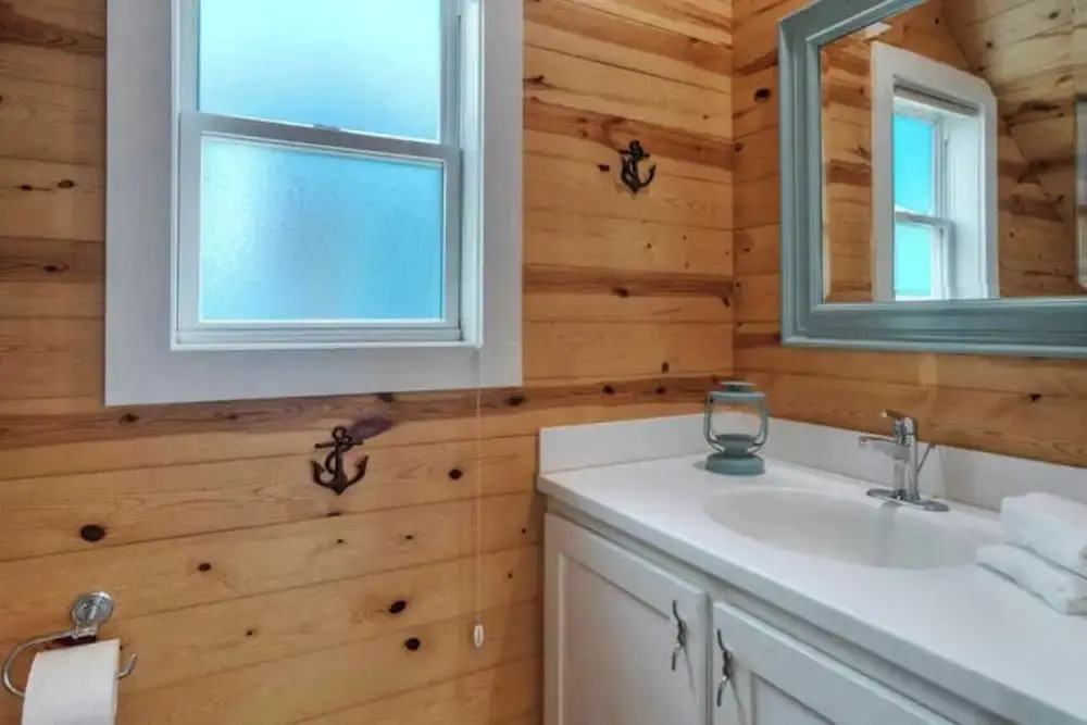 Gated Community w/ Pool 5mins to Beach Latitude Adjustment by Avantstay