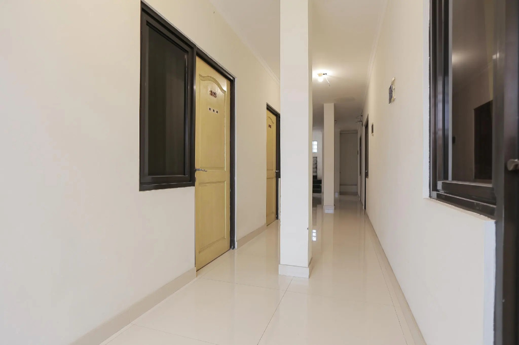 Capital O 141 Fatmawati Cozy Residence
