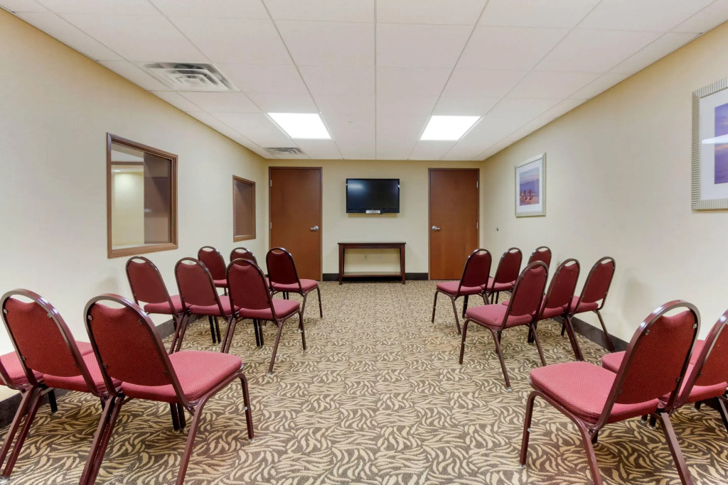 Comfort Suites Charleston West Ashley