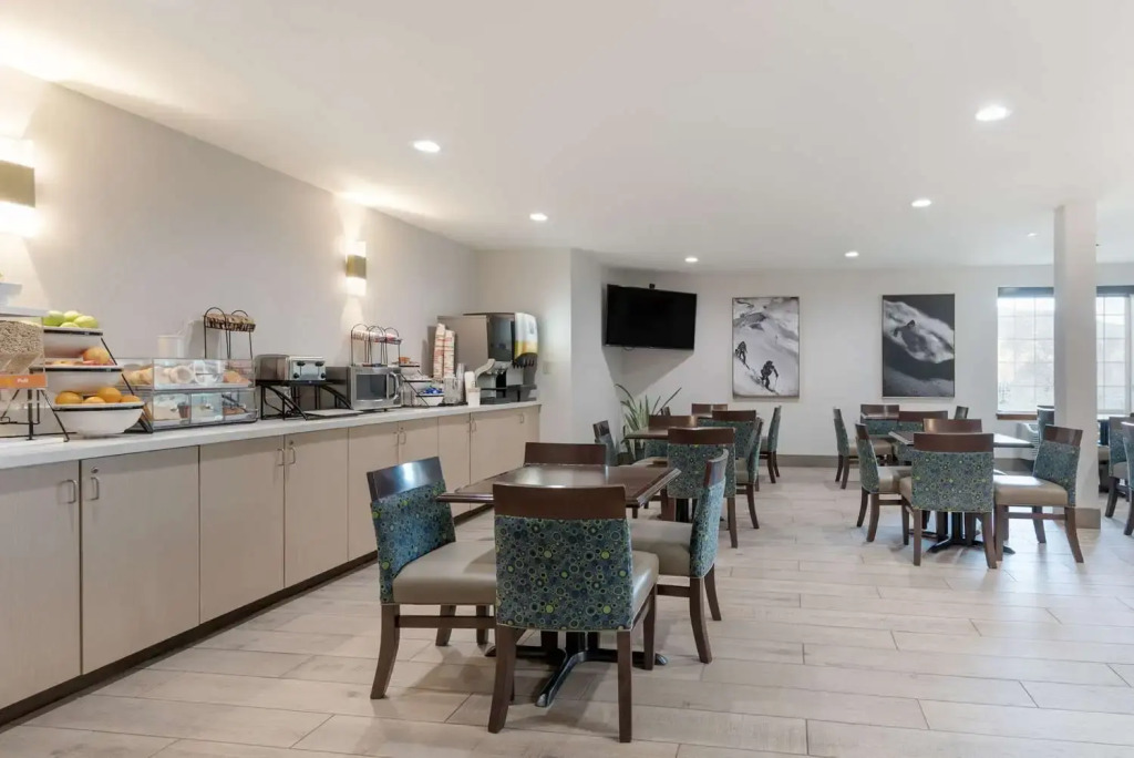 Comfort Inn & Suites Carbondale on the Roaring Fork