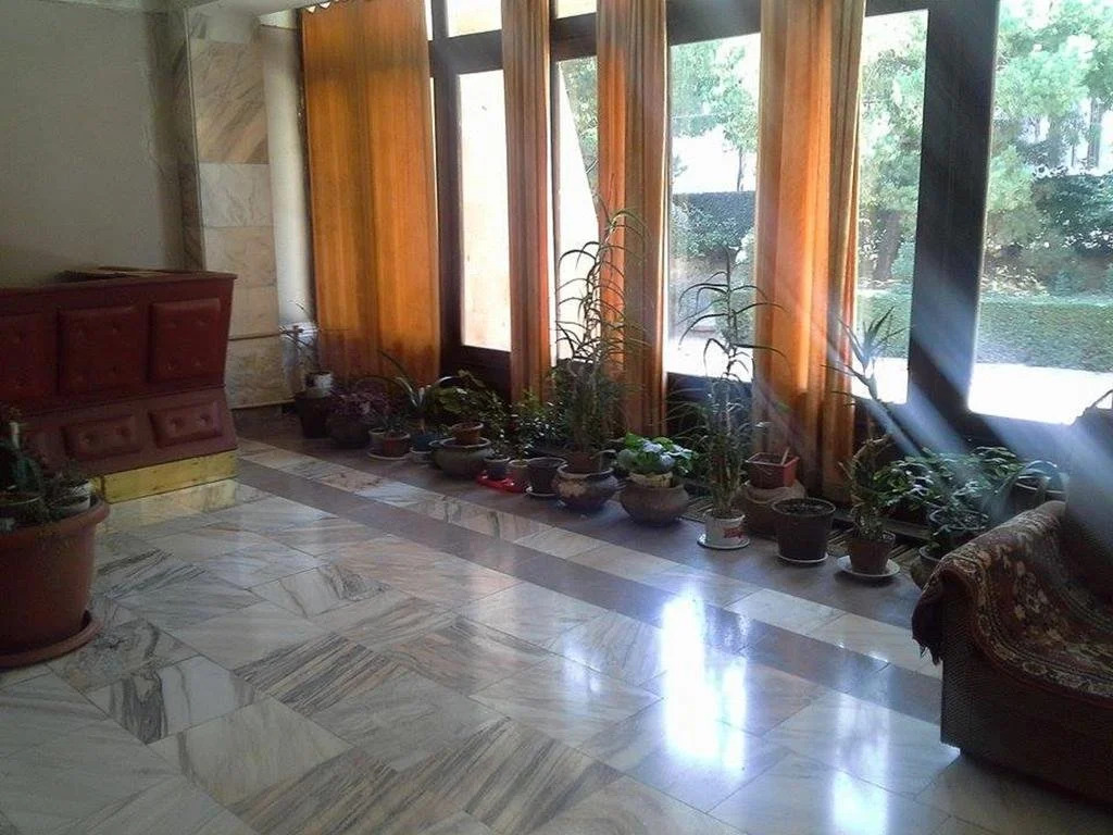 Hotel Gladzor