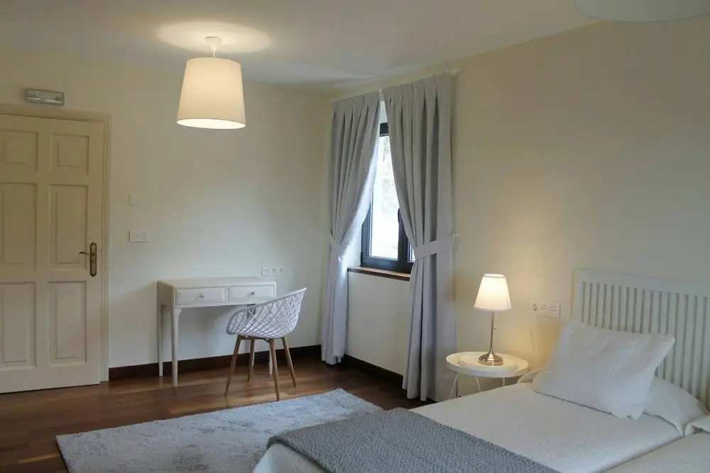 Villa - 5 Bedrooms with Pool and WiFi - 107841