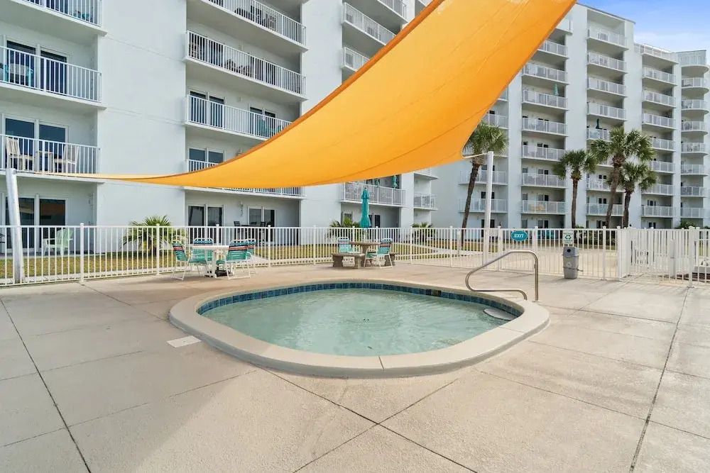 Moonspinner by Book That Condo