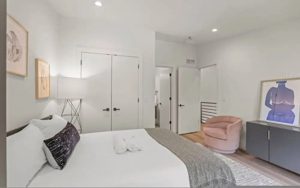 Stylish Getaway -columbus-3 Bedroom Masterpiece