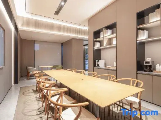 JI Hotel (Kunshan Bacheng Old Street Manlihui Commercial Center)