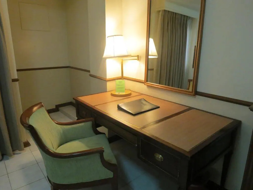 Garden Plaza Hotel and Suites
