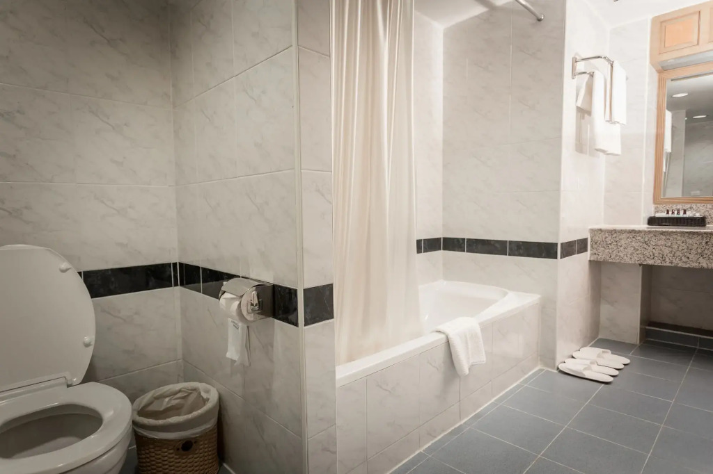 Grand Tower Inn Rama 6