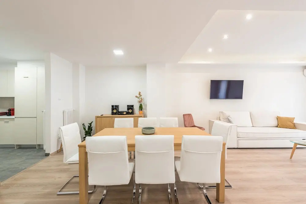 Athens Crystal Suites Apartments