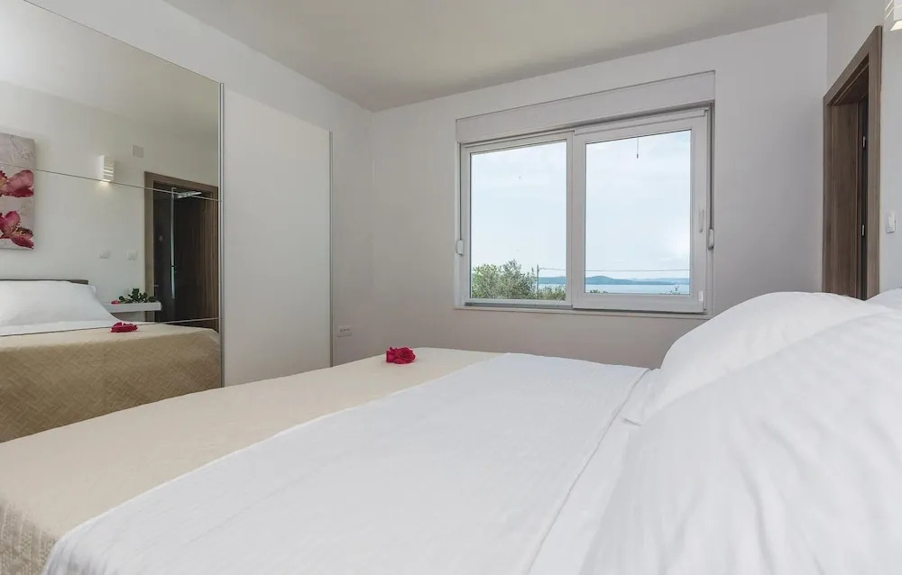 Three-Bedroom Holiday Home In Kozino