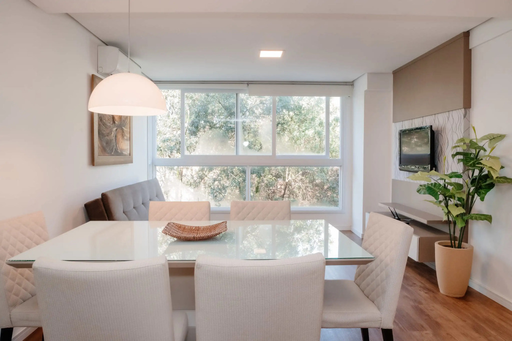 Apartamento charmoso e iluminado em bairro nobre de Gramado