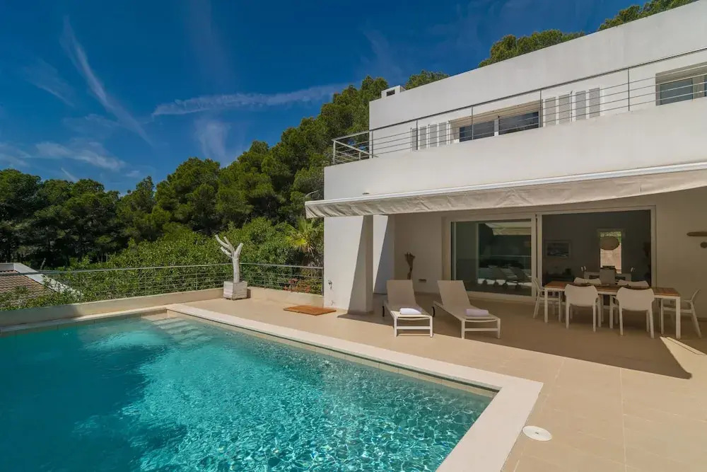 Carritx With 4 Bedrooms and 4 Bathrooms