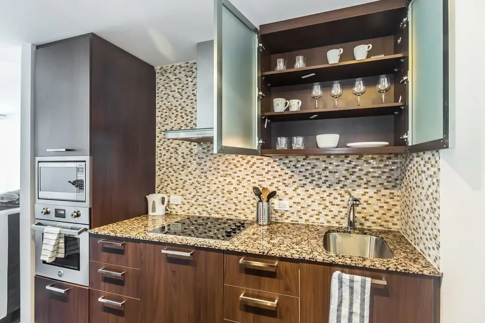50+ Floor View of Lake-shore Executive Stay