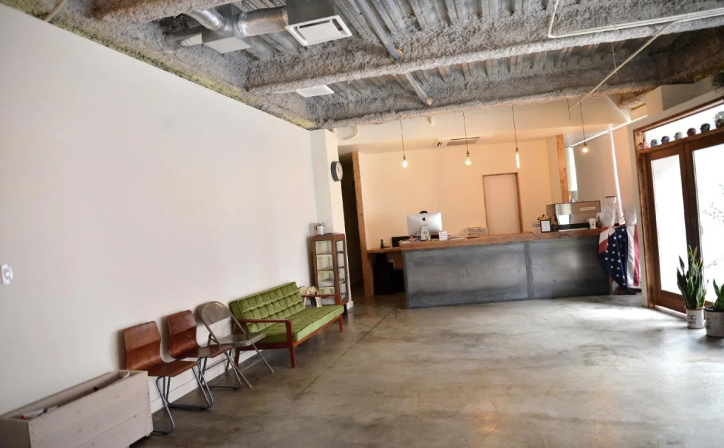 almond hostel & cafe Shibuya