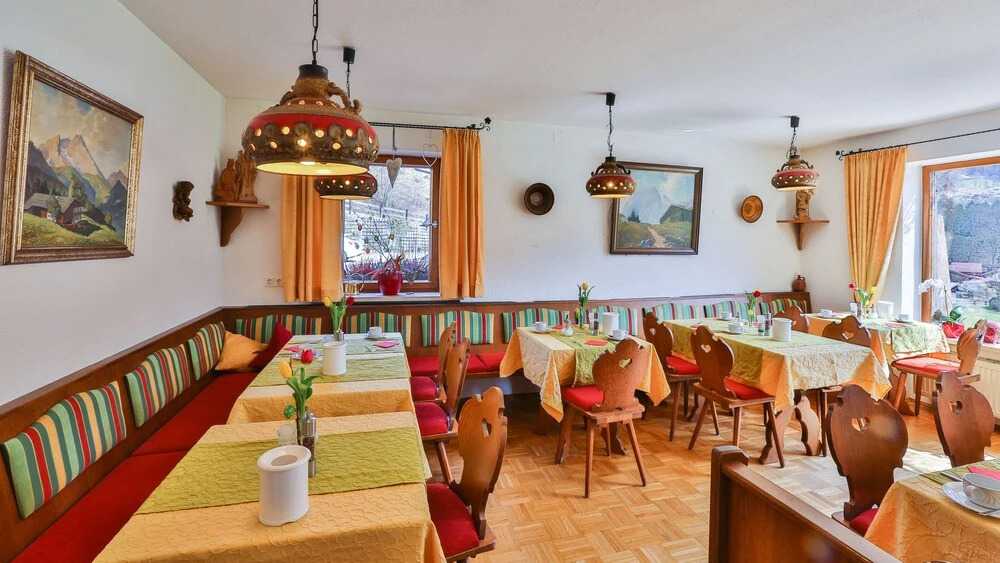 Tourist Hotel Boehm
