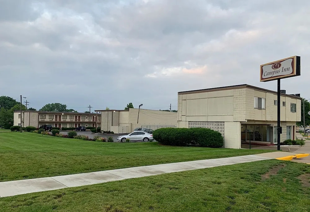 Campus Inn