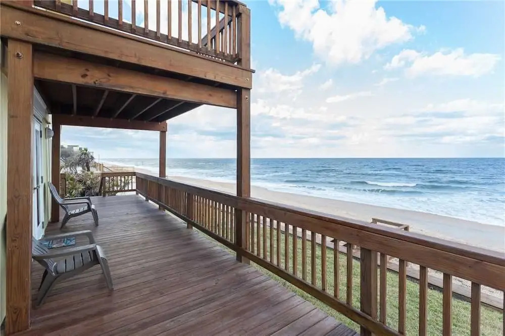 Napping Turtle, 3 Bedrooms, Ocean Front, Sleeps 9, Wireless Internet
