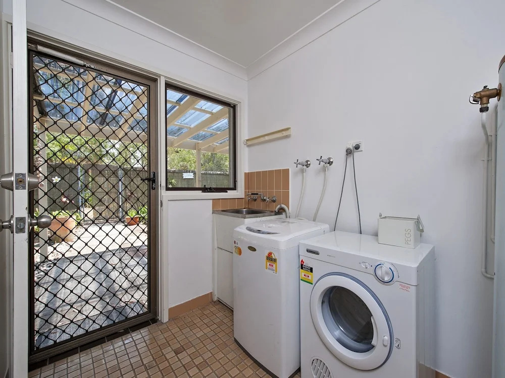 Beach House, 5 Gretel Close