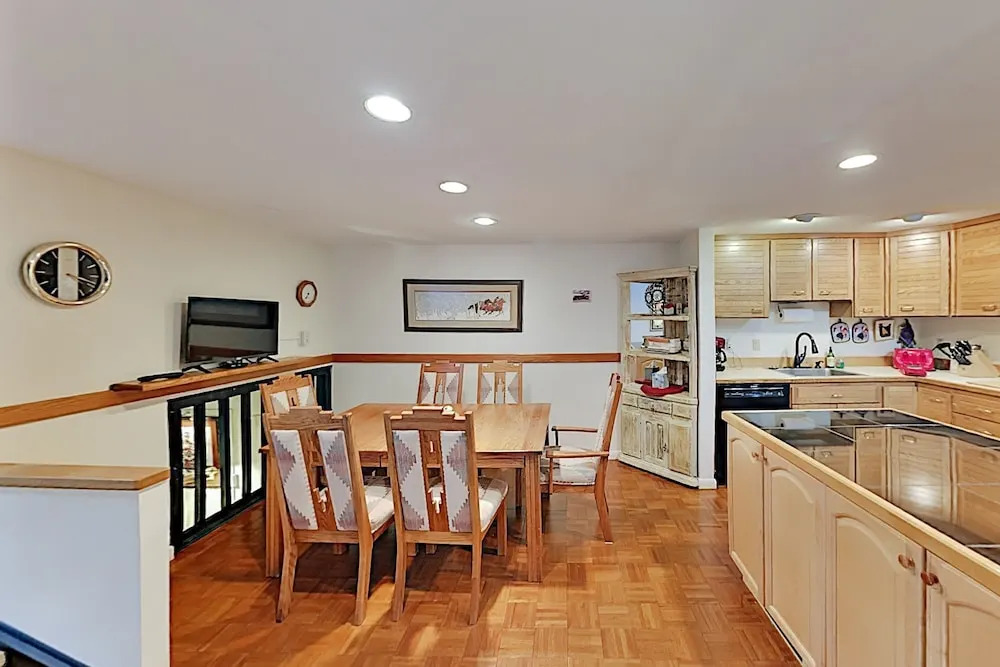 2581aswa 3 Bedroom Townhouse