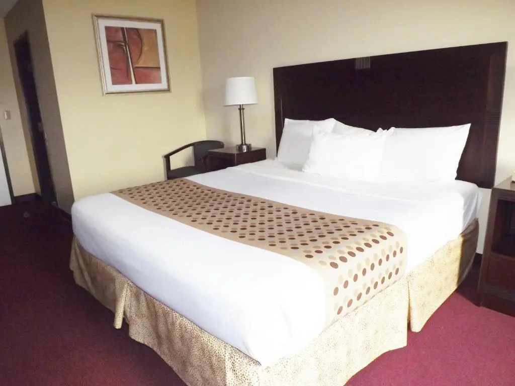 River Edge Inn