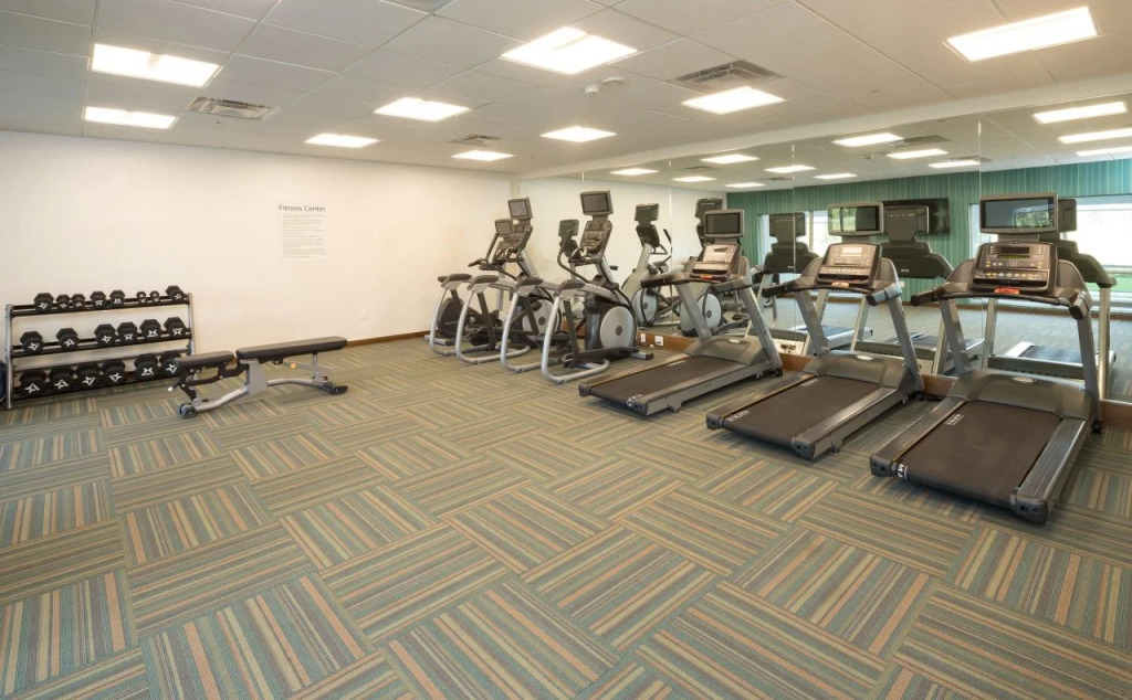 Holiday Inn Express and Suites Kalamazoo West by IHG