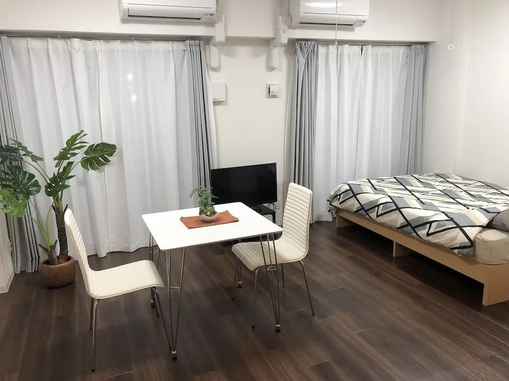 Fujisawa Inn & Suites