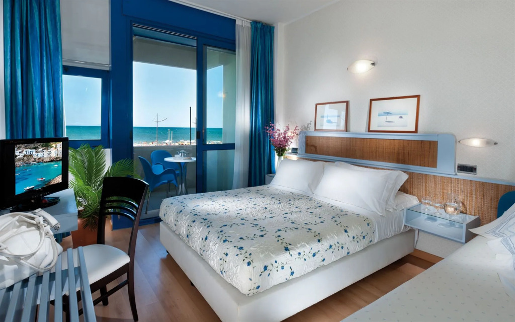 Hotel Baltic Riccione-Fronte Mare