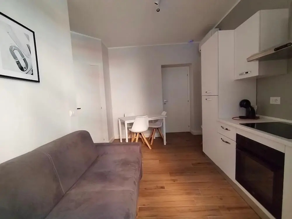 HH Hermoso Housing Asti