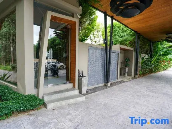 Sunpao Pool Villa by HCR
