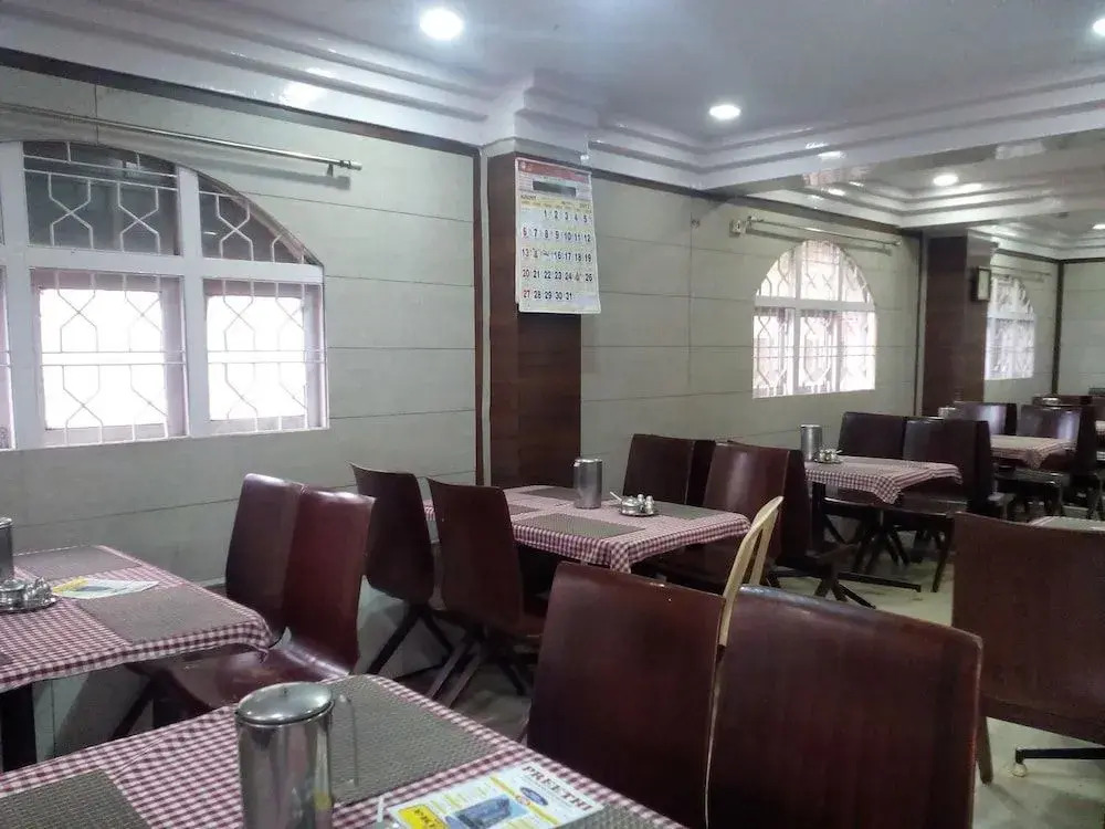 Hotel Preethi Palace