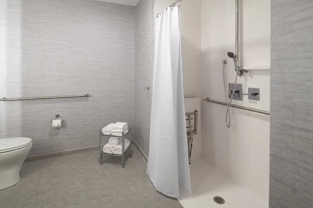 Staybridge Suites - Boston Logan Airport - Revere by IHG