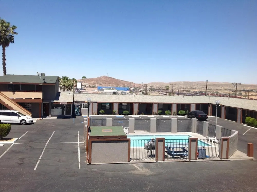 Budget Inn On Historic Route 66, Barstow