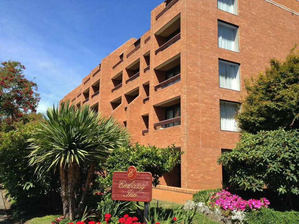 The Embassy Inn