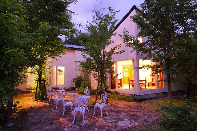 Hanare Ryokan "Nonbiri Papa"