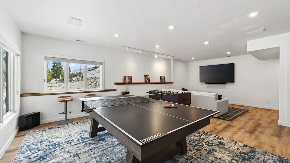 Spacious Winter Park Home w/ Game Room, Fireplace & Resort Bus Access Elk Court Lodge by Avantstay