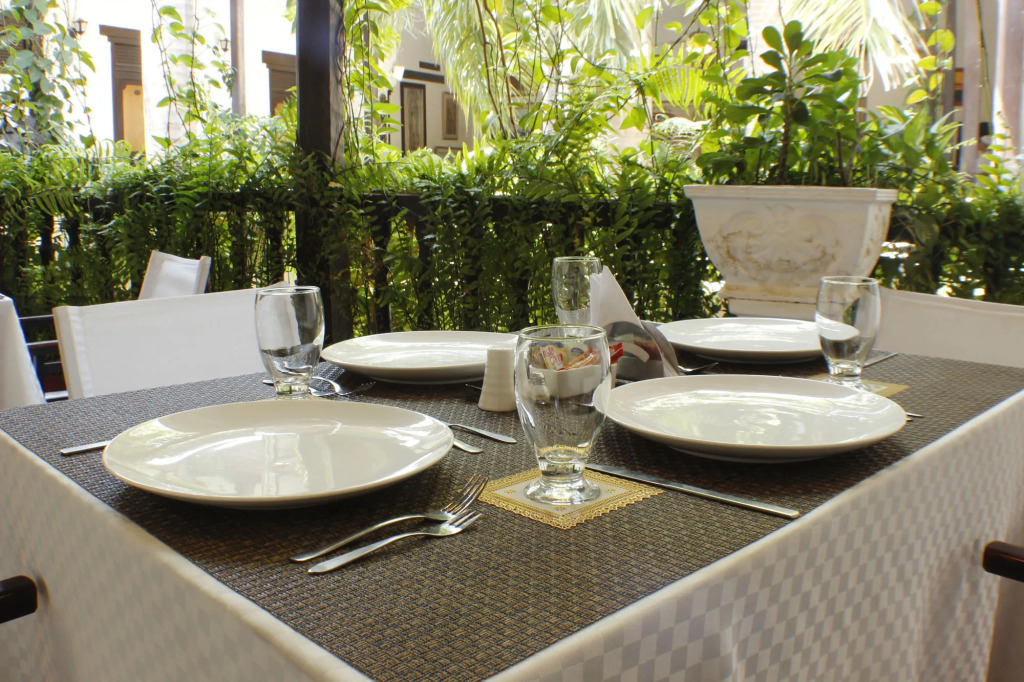 Centro Hotel