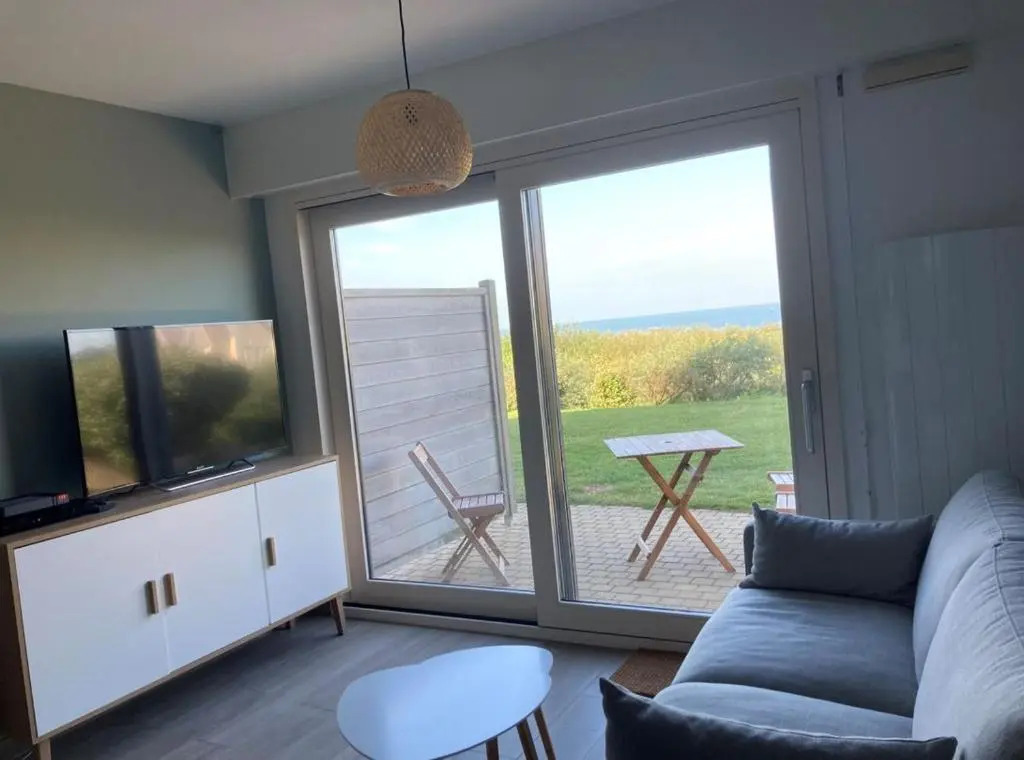 Superbe appartement restauré avec vue sur mer.