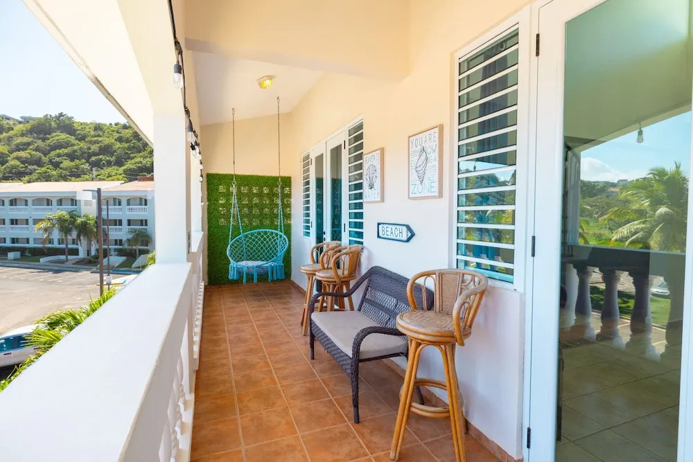 Golden Dream Villas & Studio A/B Pool View