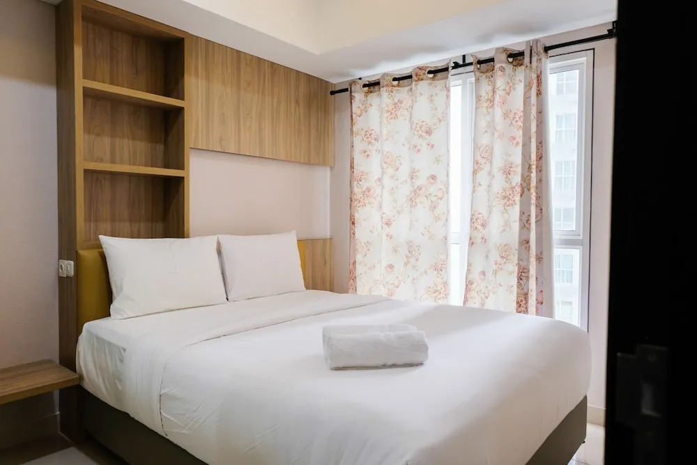 Highest Value 1BR at Casa De Parco Apartment