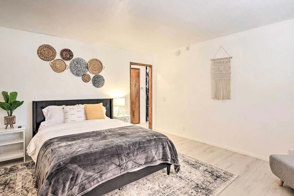 Boho-chic Home w/ Game Room Near Lake Gregory!