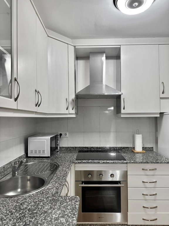 Apartamentos Lemos Luna