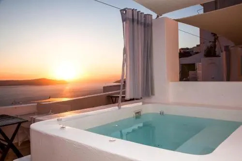Cycladic Center Economy Rooms