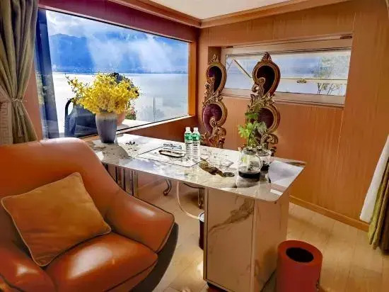 Dali Aegean Villa Santorini Haiyuntian Hotel (Haidongfang Bohai Branch)