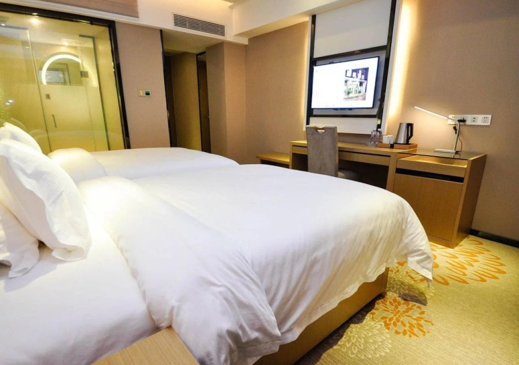 Lavande Hotel (Yinchuan North Gate Tourism Bus Station)