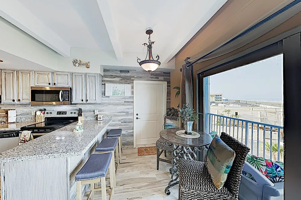 Stylish Gulf-front Getaway - Heated Pool & Hot Tub 2 Bedroom Condo