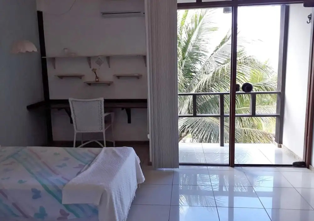 Casa na Praia de Taperapuan com piscina vista Mar