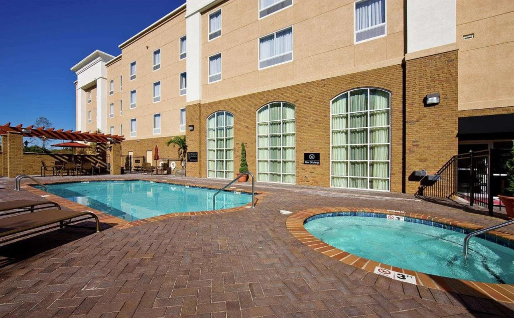 Hampton Inn & Suites Phenix City- Columbus Area