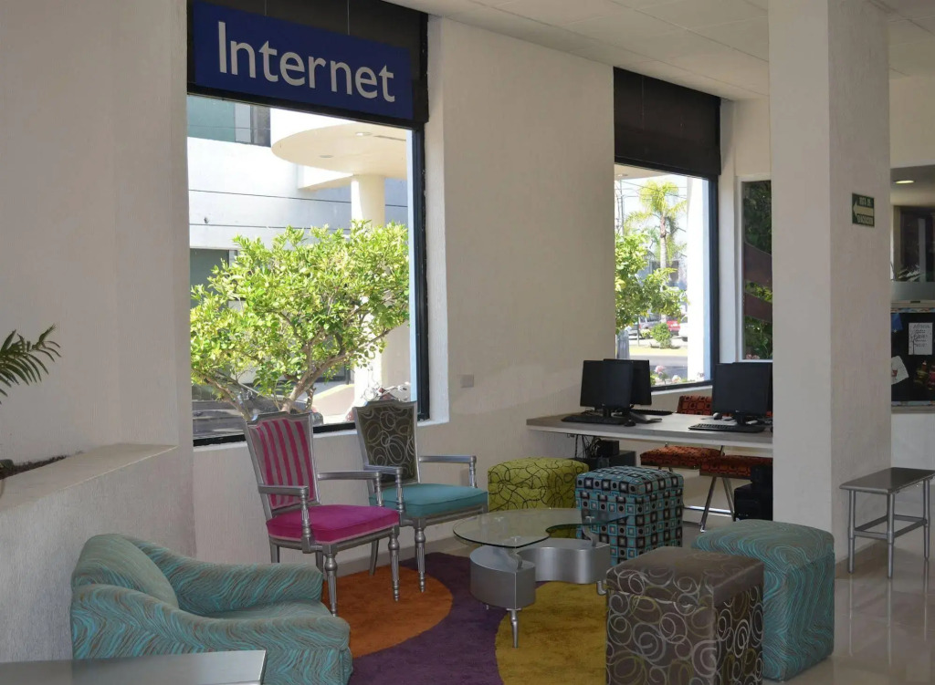 Hotel Medrano Temáticas and Business Rooms Aguascalientes